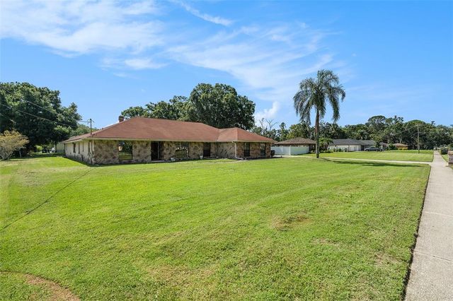 7907 PAT BOULEVARD, Tampa, FL 33615