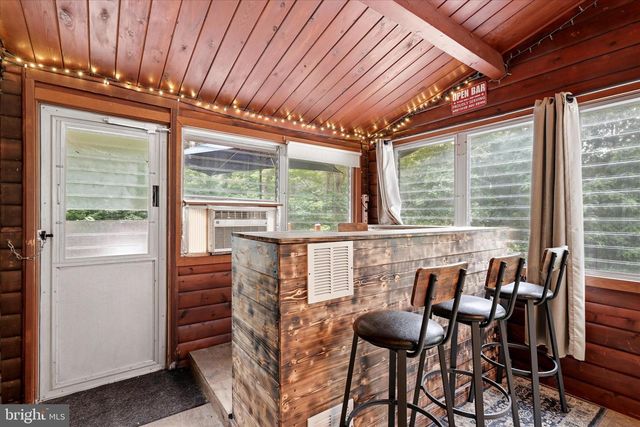 200 REVENOOR RD, Harpers Ferry, WV 25425