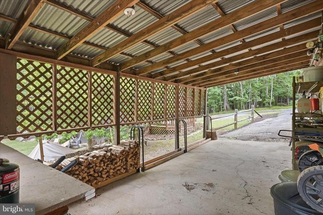 200 REVENOOR RD, Harpers Ferry, WV 25425