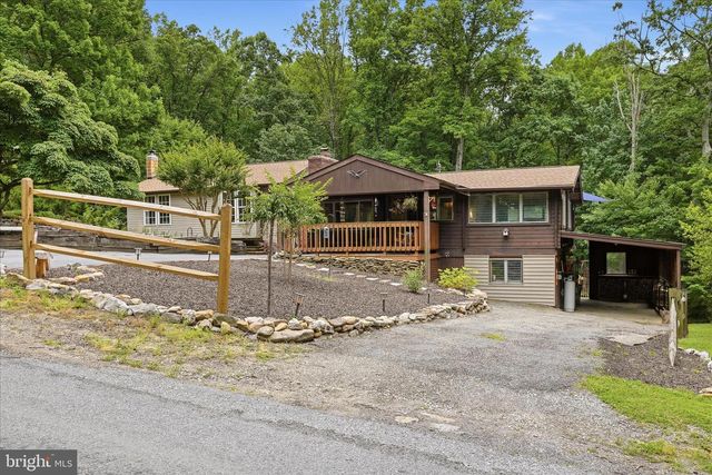 200 REVENOOR RD, Harpers Ferry, WV 25425