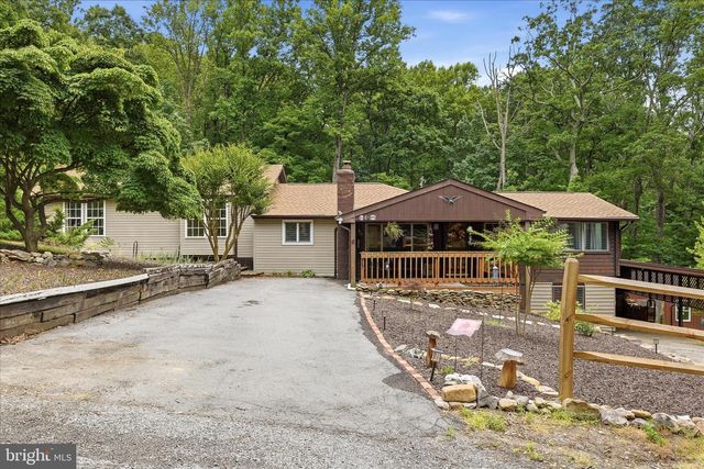 200 REVENOOR RD, Harpers Ferry, WV 25425