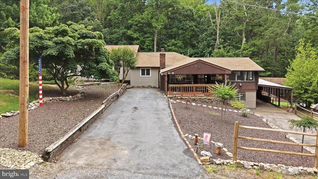 200 REVENOOR RD, Harpers Ferry, WV 25425