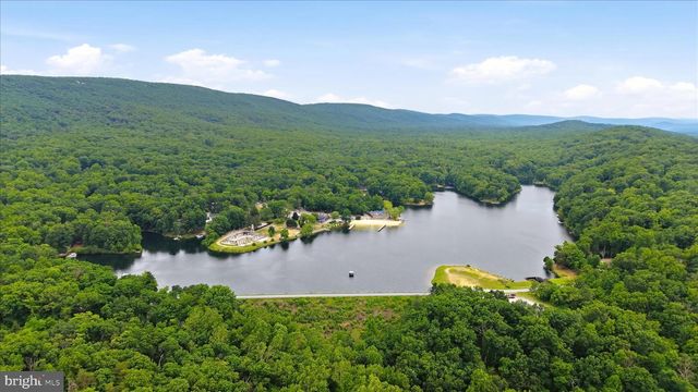 200 REVENOOR RD, Harpers Ferry, WV 25425