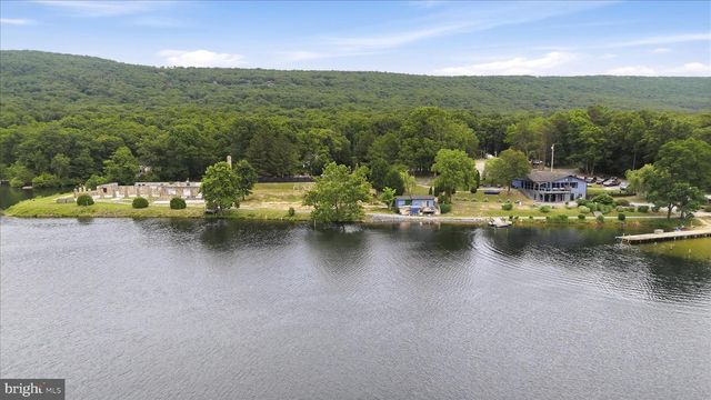 200 REVENOOR RD, Harpers Ferry, WV 25425