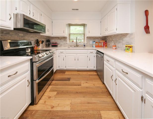 229 Kensington WAY, Chesapeake, VA 23322