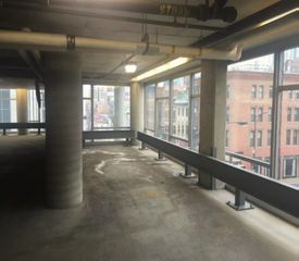 201 W Grand Avenue P-36, Chicago, IL 60654