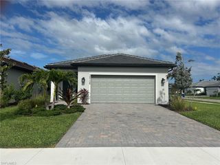 24708 Marina Del Ray DR, Bonita Springs, FL 34135
