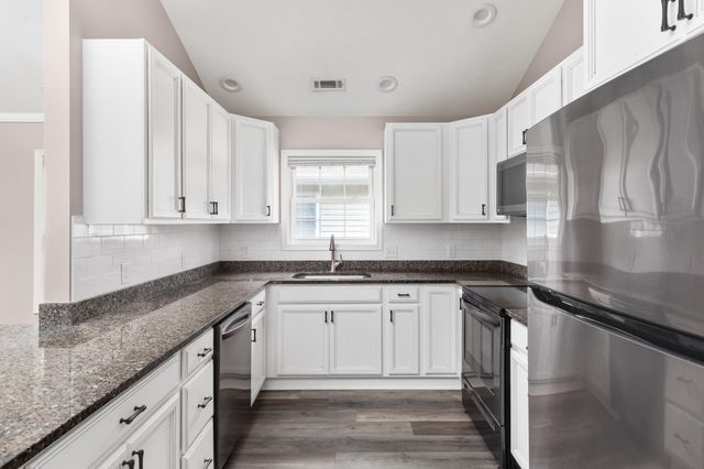 1853 ROSSER LN, Winchester, VA 22601