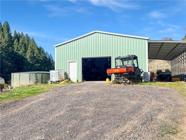 8800 Cave Creek Road, Redwood Valley, CA 95470