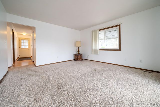 998 Village Lane, Georgetown Twp, MI 49428