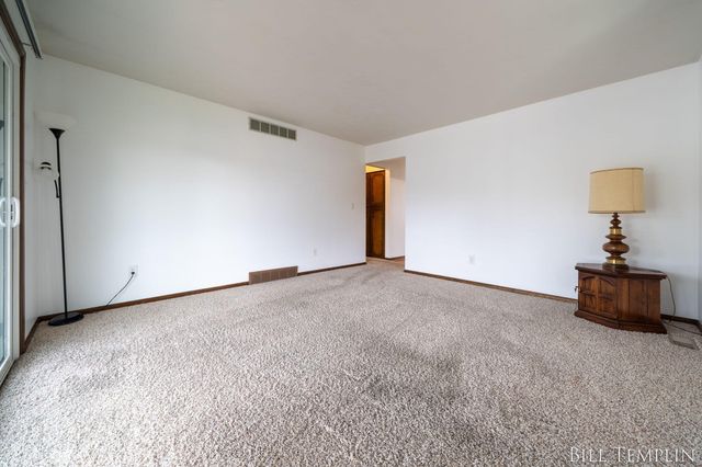 998 Village Lane, Georgetown Twp, MI 49428