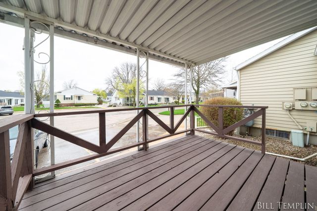 998 Village Lane, Georgetown Twp, MI 49428