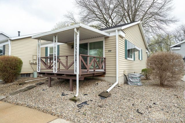 998 Village Lane, Georgetown Twp, MI 49428