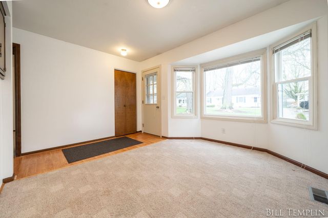 998 Village Lane, Georgetown Twp, MI 49428