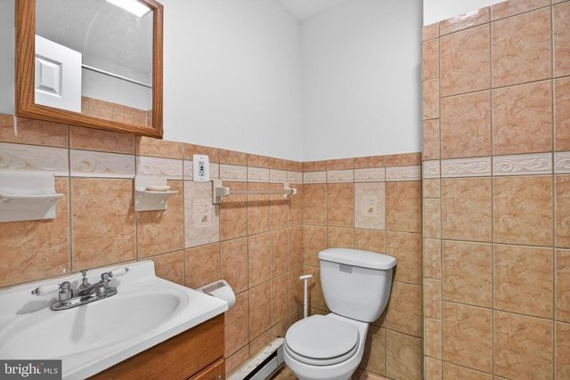 2005 E DAUPHIN ST, Philadelphia, PA 19125