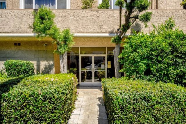 14607 Erwin 107, Van Nuys, CA 91411