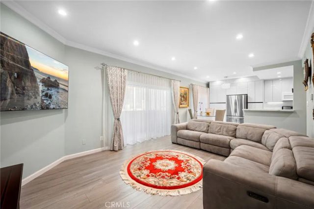 14607 Erwin 107, Van Nuys, CA 91411