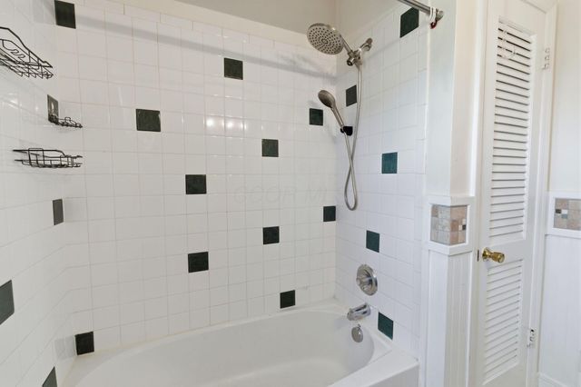 2846 Hampton Road S, Columbus, OH 43232