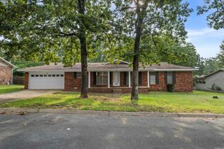 42 Jackson Oaks Drive, Sherwood, AR 72120