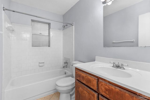 10150 Guidy Ln, Pensacola, FL 32514