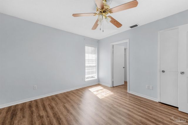 10150 Guidy Ln, Pensacola, FL 32514