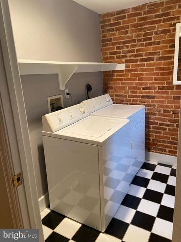 1629 S HANOVER ST, Baltimore, MD 21230
