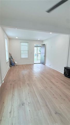 2031 Lister Avenue, Kansas City, MO 64127