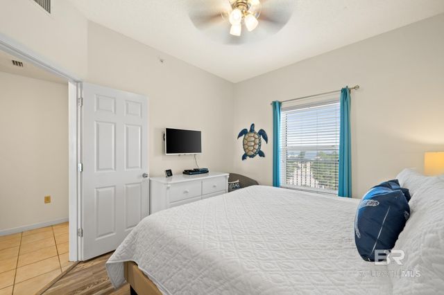 1380 State Highway 180 407, Gulf Shores, AL 36542