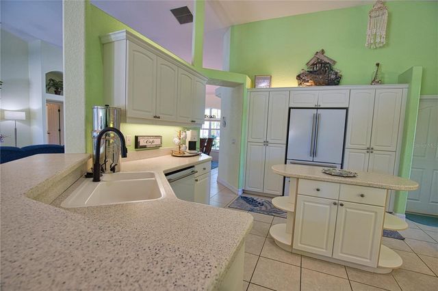 525 ROTONDA CIRCLE, Rotonda West, FL 33947