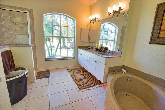 525 ROTONDA CIRCLE, Rotonda West, FL 33947