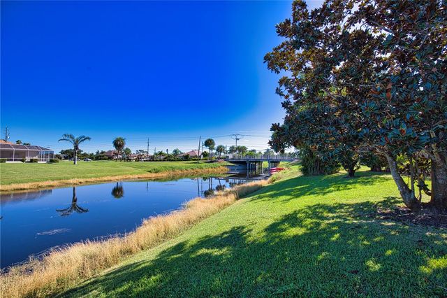 525 ROTONDA CIRCLE, Rotonda West, FL 33947