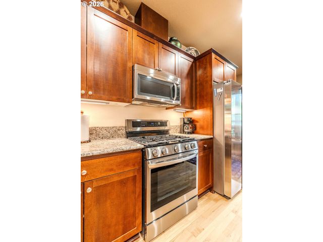 703 Se ANDERSON Ln, Gresham, OR 97080