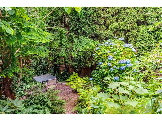 703 Se ANDERSON Ln, Gresham, OR 97080