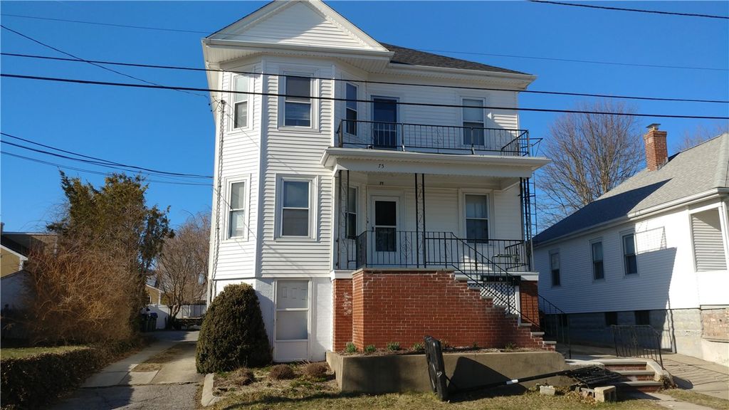 75 Naples Avenue 2, Providence, RI 02908