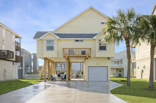 13723 Pirates Beach Boulevard, Galveston, TX 77554