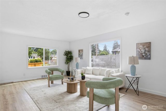 8407 Winona Street SW, Lakewood, WA 98498