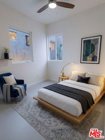 6224 De Longpre Avenue, Los Angeles, CA 90028