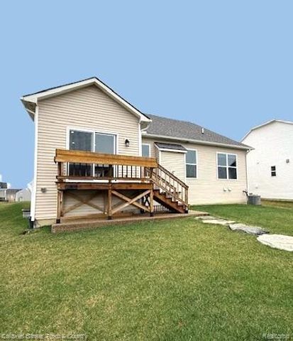 8126 Carston Lane, Green Oak Township, MI 48116