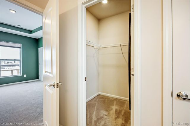 8126 Carston Lane, Green Oak Township, MI 48116