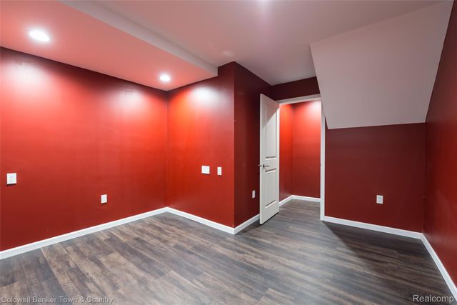 8126 Carston Lane, Green Oak Township, MI 48116