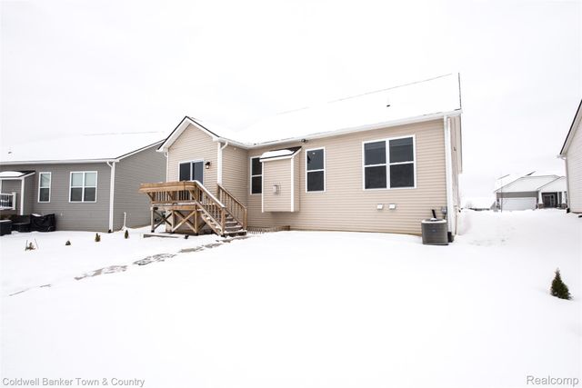 8126 Carston Lane, Green Oak Township, MI 48116