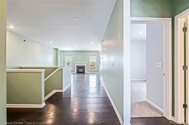 8126 Carston Lane, Green Oak Township, MI 48116