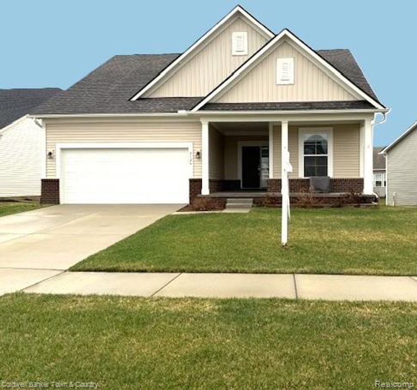 8126 Carston Lane, Green Oak Township, MI 48116