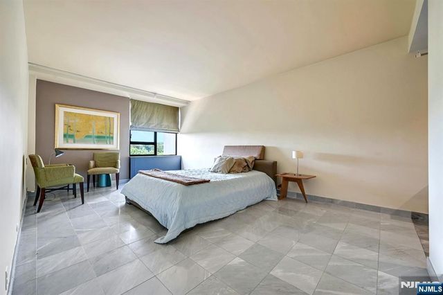 3 Horizon Road 1033, Fort Lee, NJ 07024