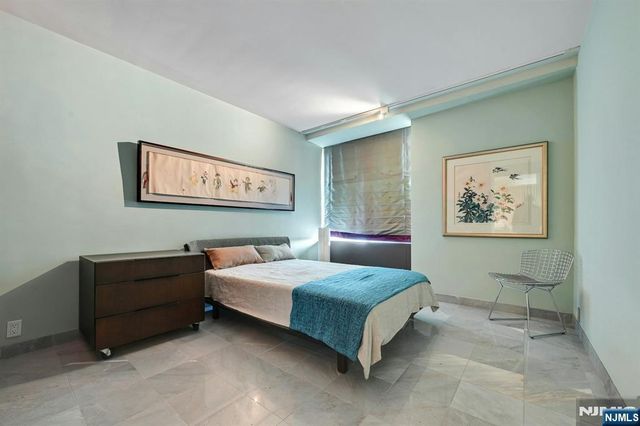 3 Horizon Road 1033, Fort Lee, NJ 07024