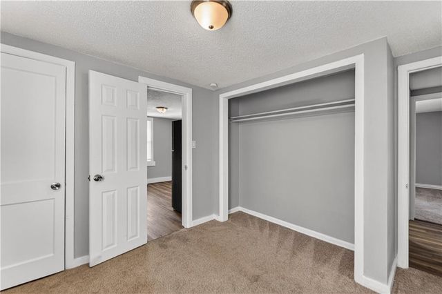 429 NE 42nd Street, Kansas City, MO 64116