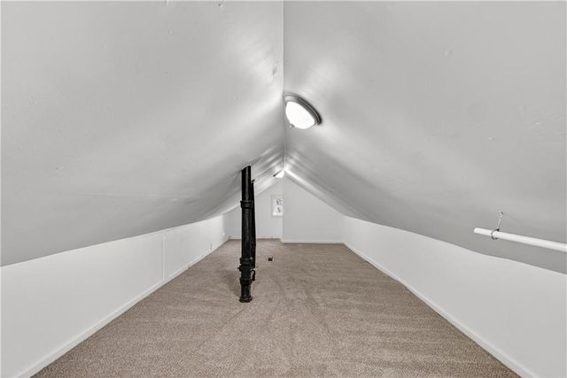 429 NE 42nd Street, Kansas City, MO 64116