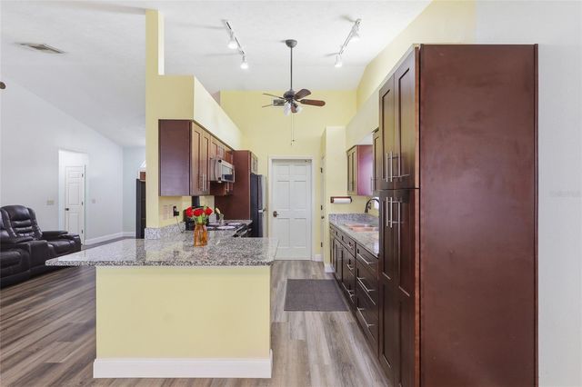 1405 E FRANCES AVENUE, Plant City, FL 33563
