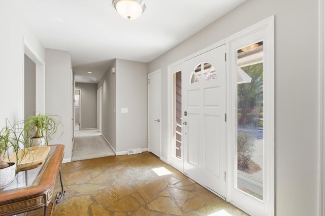 18 Lavington Road, Charleston, SC 29407