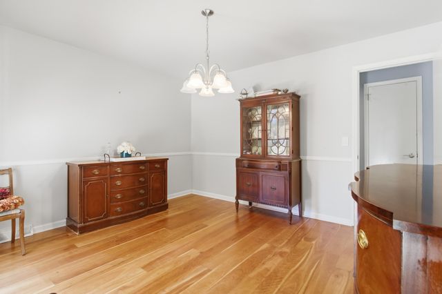 18 Lavington Road, Charleston, SC 29407